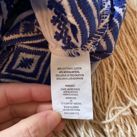 NWT. Sam Edelman Racerback Embroidered Tank - Picture 5 of 6